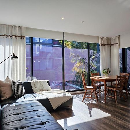 شقة Easy Living One Bedder Gem ملبورن المظهر الخارجي الصورة